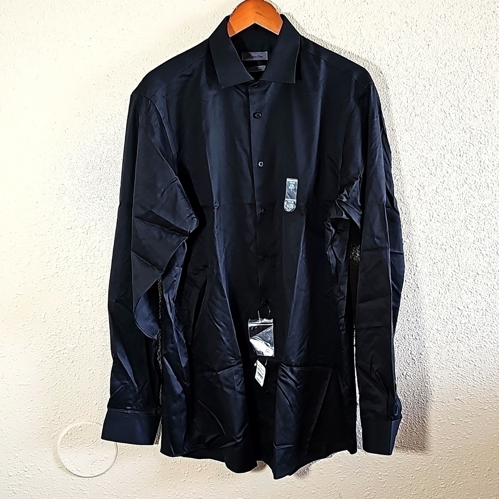 CALVIN Klein Button-Down Shirt.